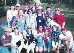 426540_261617250585006_1778723679_n